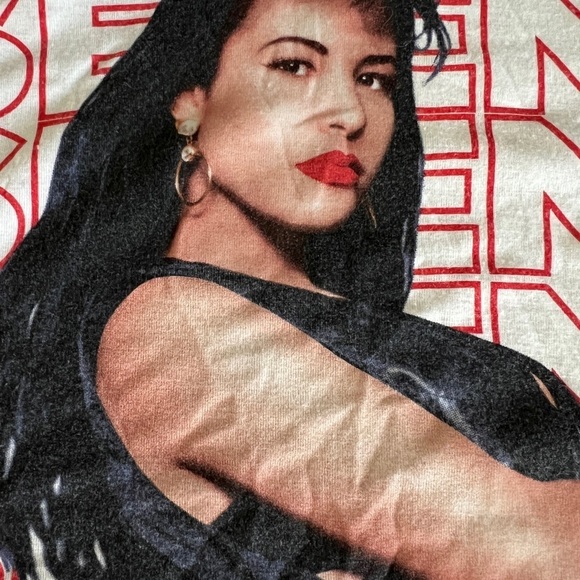 Official Selena T-shirt size M - Picture 3 of 3